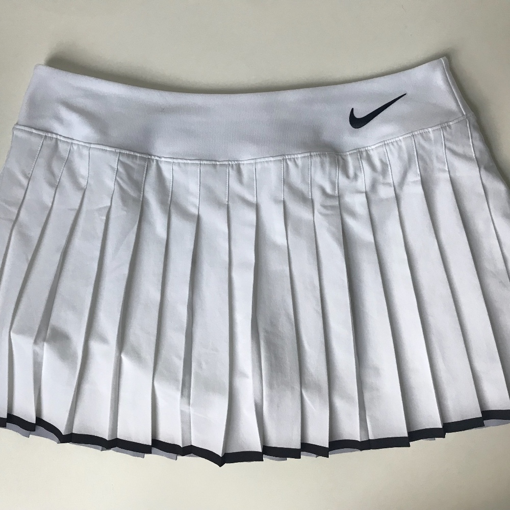 NIKE DRI-FIT pleated tennis skirt